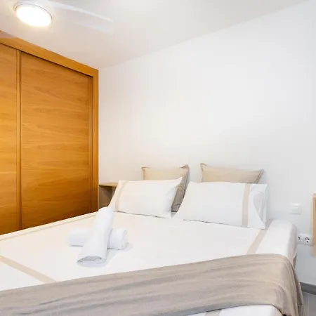 Moderno Junto Al Mar Con Balcon, Aparcamiento Y Wi-fi - Es-279-11 Apartament *